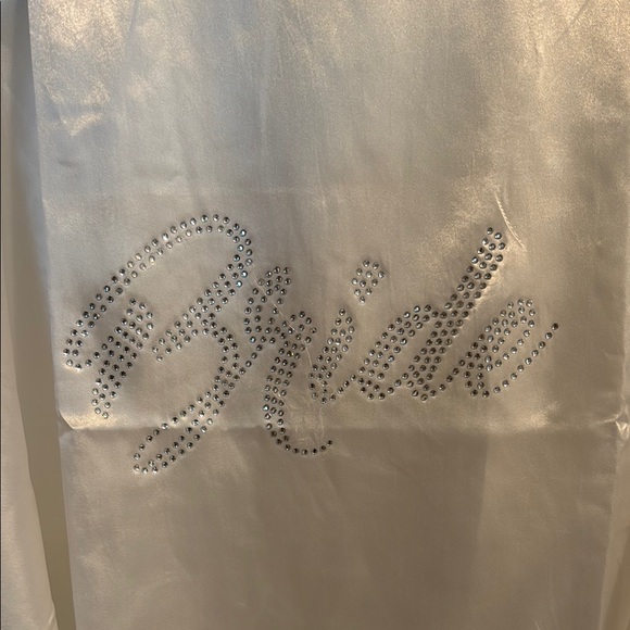 White Bridal Robe | Get Ready In - Picture 3 of 4